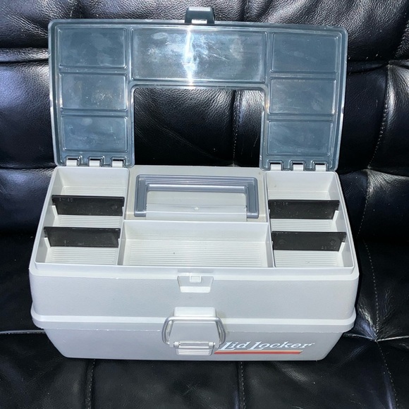 Vintage Lid Locker fishing box - Picture 4 of 14